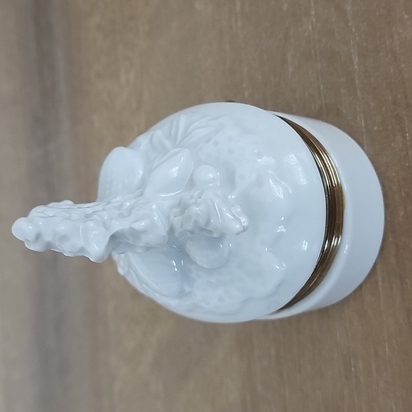 Vintage Taste Setter by Sigma Seashell Jewelry Box Trinket - Picture 2 of 5